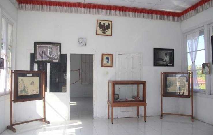 14. Culture-Ancient objects