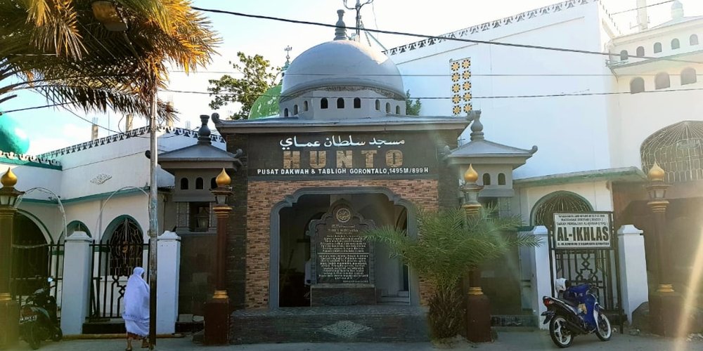 Hunto Mosque
